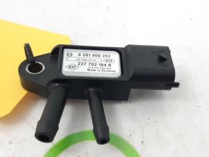 Gebruikte Roetfilter sensor Renault Captur (2R) 1.5 Energy dCi 90 FAP Prijs € 30,00 Margeregeling aangeboden door Snuverink Autodemontage