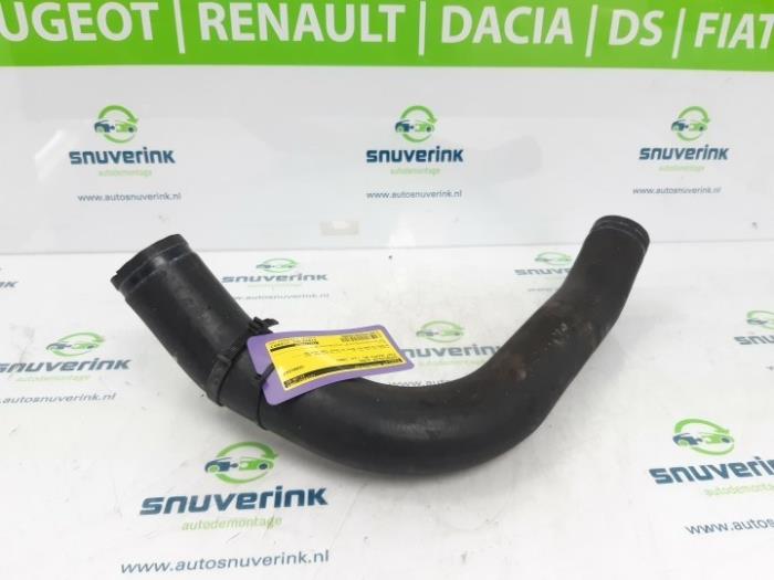 Gebruikte Intercooler Slang Fiat Ducato (230/231/232/234) 2.8 id TD Prijs € 33,98 Margeregeling aangeboden door Snuverink Autodemontage
