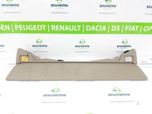 Gebruikte Bekleding Achterklep Renault Koleos I 2.5 16V 4x4 Prijs € 40,00 Margeregeling aangeboden door Snuverink Autodemontage