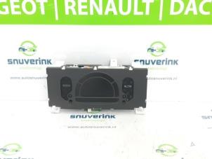 Gebruikte Instrumentenpaneel Renault Modus/Grand Modus (JP) 1.2 16V Prijs € 100,00 Margeregeling aangeboden door Snuverink Autodemontage
