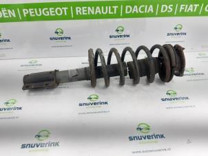 Gebruikte Mac Phersonpoot links-voor Fiat Ducato (230/231/232) 2.5 D Prijs € 48,38 Inclusief btw aangeboden door Snuverink Autodemontage