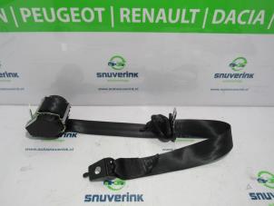 Gebruikte Veiligheidsgordel rechts-achter Renault Zoé (AG) R135 Prijs € 72,60 Inclusief btw aangeboden door Snuverink Autodemontage