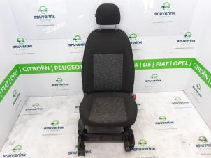Gebruikte Voorstoel rechts Opel Combo 1.3 CDTI 16V Prijs € 169,40 Inclusief btw aangeboden door Snuverink Autodemontage