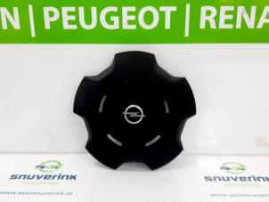 Gebruikte Naafkapje Opel Vivaro Combi 1.6 CDTI Biturbo 120 Prijs € 18,15 Inclusief btw aangeboden door Snuverink Autodemontage