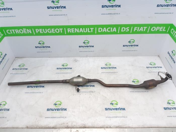 Gebruikte Uitlaat Middendemper Peugeot 108 1.0 12V Prijs € 76,48 Margeregeling aangeboden door Snuverink Autodemontage