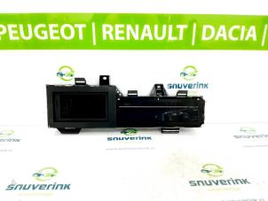 Gebruikte Instrumentenpaneel Renault Scénic III (JZ) 1.6 16V Prijs € 90,00 Margeregeling aangeboden door Snuverink Autodemontage