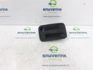 Gebruikte Deurgreep 2Deurs links Citroen Jumpy (BS/BT/BY/BZ) 1.9TD Prijs € 10,33 Margeregeling aangeboden door Snuverink Autodemontage