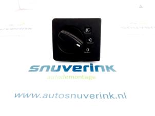 Gebruikte Licht Schakelaar Peugeot Boxer (230L) 2.5D 12V Prijs € 24,99 Margeregeling aangeboden door Snuverink Autodemontage