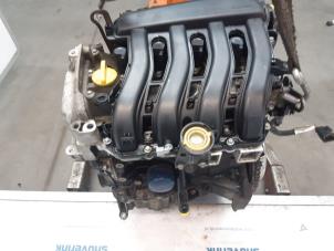 Gebruikte Motor Renault Scénic III (JZ) 1.6 16V Prijs € 650,00 Margeregeling aangeboden door Snuverink Autodemontage