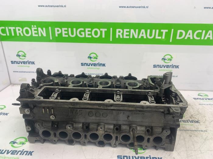 Gebruikte Cilinderkop Peugeot 407 SW (6E) 2.0 HDiF 16V Prijs € 272,23 Inclusief btw aangeboden door Snuverink Autodemontage