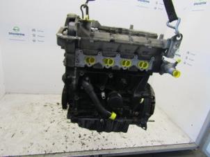 Gebruikte Motor Renault Laguna II Grandtour (KG) 1.8 16V Prijs € 149,98 Margeregeling aangeboden door Snuverink Autodemontage