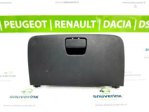 Gebruikte Dashboardkastje Opel Mokka/Mokka X 1.4 Turbo 16V 4x2 Prijs € 50,00 Margeregeling aangeboden door Snuverink Autodemontage