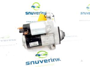 Gebruikte Startmotor Renault Captur (2R) 1.2 TCE 16V EDC Prijs € 49,99 Margeregeling aangeboden door Snuverink Autodemontage