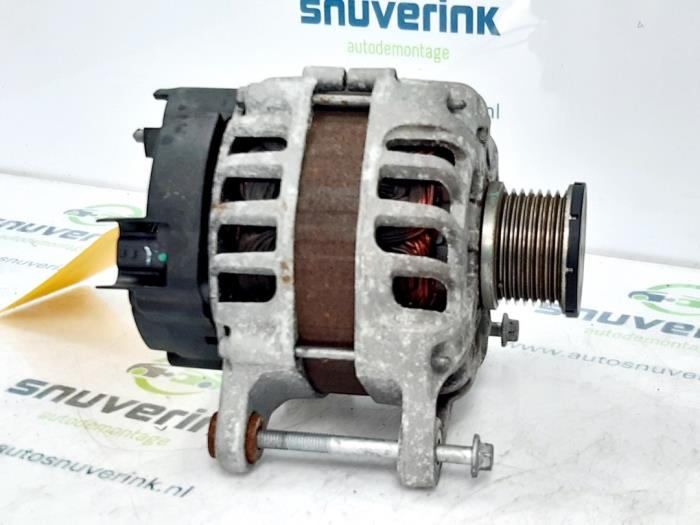 Gebruikte Dynamo Renault Captur I (2R) 1.2 TCE 16V EDC Prijs € 76,00 Margeregeling aangeboden door Snuverink Autodemontage