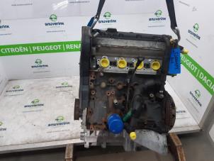 Gebruikte Motor Peugeot 806 2.0 16V Prijs € 500,00 Margeregeling aangeboden door Snuverink Autodemontage