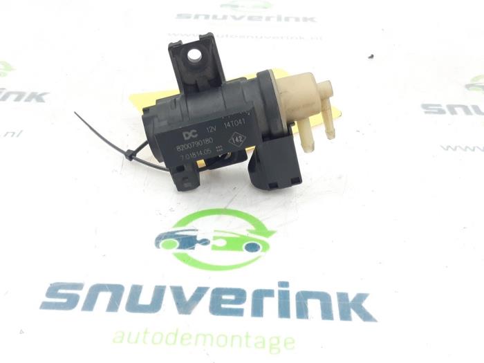 Turbodruk sensor van een Renault Kangoo Express (FW) 1.5 dCi 90 FAP 2014