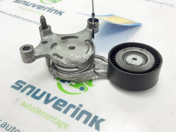 Gebruikte Spanrol Multiriem Peugeot Partner (GC/GF/GG/GJ/GK) 1.6 HDI 90 16V Prijs € 18,13 Inclusief btw aangeboden door Snuverink Autodemontage