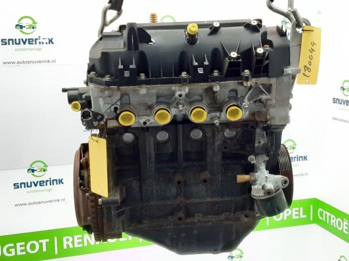 Gebruikte Motor Renault Twingo II (CN) 1.2 16V Prijs € 450,00 Margeregeling aangeboden door Snuverink Autodemontage