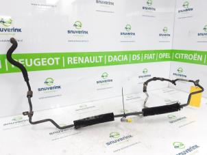 Gebruikte Stuurbekrachtiging Leiding Renault Laguna Coupé (DT) 2.0 Turbo 16V GT Prijs € 75,00 Margeregeling aangeboden door Snuverink Autodemontage