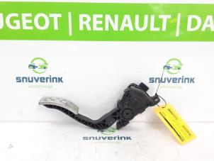 Gebruikte Gaspedaal Renault Wind (EN/E4) 1.2 16V GT TCE eco2 Prijs € 30,00 Margeregeling aangeboden door Snuverink Autodemontage