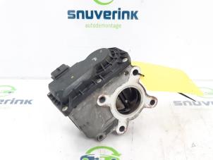 Gebruikte Gasklephuis Renault Wind (EN/E4) 1.2 16V GT TCE eco2 Prijs € 40,49 Margeregeling aangeboden door Snuverink Autodemontage