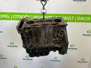Gebruikte Motor Onderblok Peugeot 308 (4A/C) 1.6 VTI 16V Prijs € 300,00 Margeregeling aangeboden door Snuverink Autodemontage