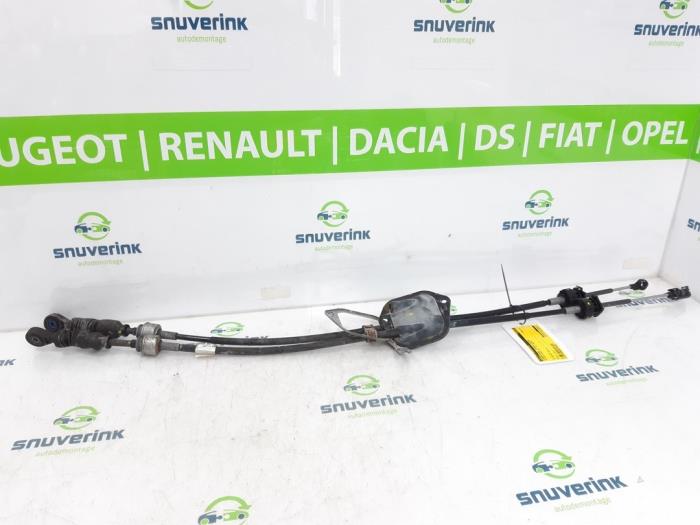 Gebruikte Schakelkabel Versnellingsbak Toyota Aygo (B40) 1.0 12V VVT-i Prijs € 38,25 Margeregeling aangeboden door Snuverink Autodemontage