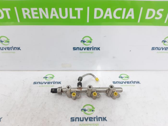 Gebruikte Common rail (Injectie) Peugeot 2008 (CU) 1.2 12V e-THP PureTech 110 Prijs € 34,00 Margeregeling aangeboden door Snuverink Autodemontage