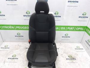 Gebruikte Voorstoel links Volvo V40 (MV) 1.6 D2 Prijs € 150,00 Margeregeling aangeboden door Snuverink Autodemontage