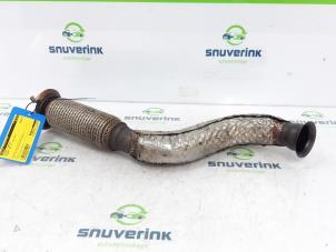 Gebruikte Uitlaat voorpijp Peugeot 308 SW (L4/L9/LC/LJ/LR) 1.2 12V e-THP PureTech 110 Prijs € 102,00 Margeregeling aangeboden door Snuverink Autodemontage