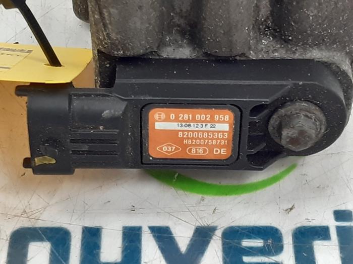 Gebruikte Map Sensor (inlaatspruitstuk) Renault Laguna III Estate (KT) 2.0 dCi 16V 130 Prijs € 19,98 Margeregeling aangeboden door Snuverink Autodemontage