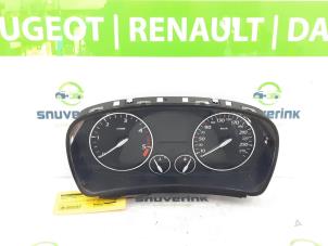 Gebruikte Cockpit Renault Laguna III Estate (KT) 2.0 dCi 16V 130 Prijs € 140,00 Margeregeling aangeboden door Snuverink Autodemontage