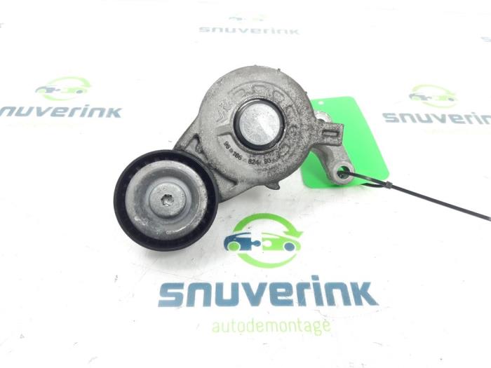 Gebruikte Spanrol Multiriem Opel Vivaro 2.0 CDTI 122 Prijs € 30,23 Inclusief btw aangeboden door Snuverink Autodemontage