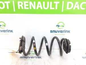 Gebruikte Veerschroef achter Renault Arkana (RJLL) 1.6 E-Tech 145 16V Prijs € 48,40 Inclusief btw aangeboden door Snuverink Autodemontage