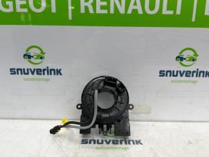 Gebruikte Klokveer Airbag Renault Arkana (RJLL) 1.6 E-Tech 145 16V Prijs € 85,00 Margeregeling aangeboden door Snuverink Autodemontage