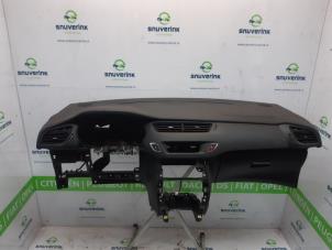 Gebruikte Dashboard Citroen C3 (SC) 1.4 Prijs € 200,00 Margeregeling aangeboden door Snuverink Autodemontage