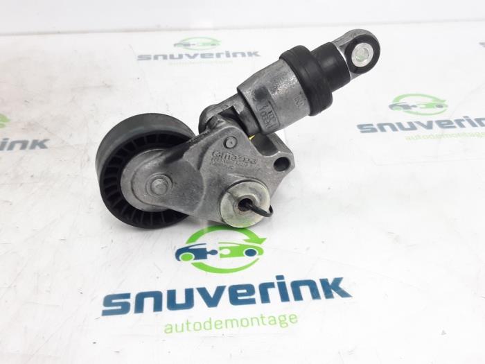 Gebruikte Spanrol Multiriem Mazda CX-3 (DJ/DK) 2.0 SkyActiv-G 121 Prijs € 30,25 Inclusief btw aangeboden door Snuverink Autodemontage