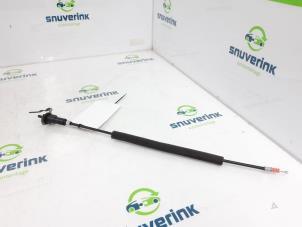 Gebruikte Motor Tankklepvergrendeling Mazda CX-3 (DJ/DK) 2.0 SkyActiv-G 121 Prijs € 30,23 Inclusief btw aangeboden door Snuverink Autodemontage