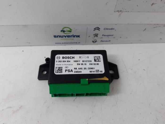 Gebruikte PDC Module Peugeot 308 (L3/L8/LB/LH/LP) 1.2 12V VTi PureTech 82 Prijs € 22,10 Margeregeling aangeboden door Snuverink Autodemontage