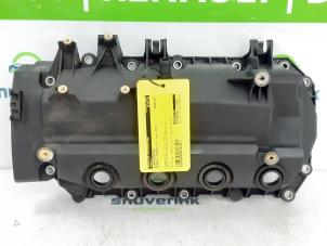 Gebruikte Kleppendeksel Renault Twingo II (CN) 1.2 16V LEV Prijs € 45,90 Margeregeling aangeboden door Snuverink Autodemontage