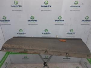 Gebruikte Carrosserielijst Iveco New Daily V 35C15V, 40C15V Prijs € 84,70 Inclusief btw aangeboden door Snuverink Autodemontage