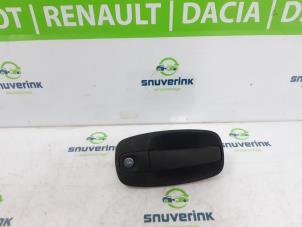 Gebruikte Deurgreep 2Deurs links Renault Trafic New (FL) 2.0 dCi 16V 90 Prijs € 30,25 Inclusief btw aangeboden door Snuverink Autodemontage