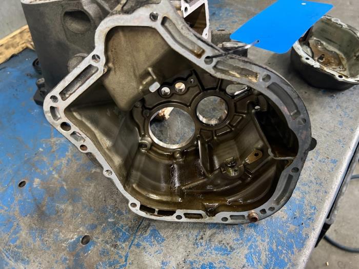 Gebruikte Versnellingsbakhuis Peugeot 307 Break (3E) 1.6 HDiF 110 16V Prijs € 39,98 Margeregeling aangeboden door Snuverink Autodemontage