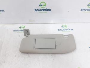 Gebruikte Zonneklep Citroen C4 Cactus (0B/0P) 1.2 PureTech 82 12V Prijs € 24,98 Margeregeling aangeboden door Snuverink Autodemontage