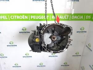 Gebruikte Versnellingsbak Citroen C5 III Berline (RD) 2.0 HDiF 16V Prijs € 450,00 Margeregeling aangeboden door Snuverink Autodemontage