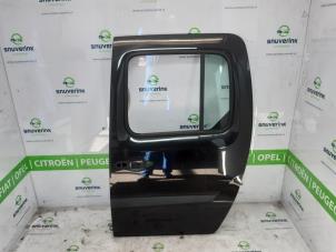 Gebruikte Schuifdeur links Renault Kangoo/Grand Kangoo (KW) 1.6 16V Prijs op aanvraag aangeboden door Snuverink Autodemontage