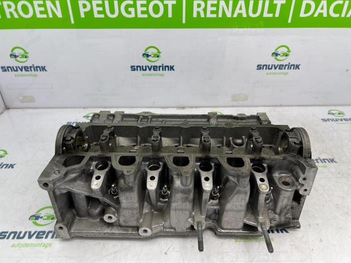 Gebruikte Cilinderkop Renault Clio IV (5R) 1.5 dCi 75 FAP Prijs € 249,98 Margeregeling aangeboden door Snuverink Autodemontage