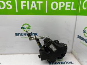 Gebruikte Brandstofpomp Mechanisch Opel Corsa D 1.3 CDTi 16V ecoFLEX Prijs € 89,99 Margeregeling aangeboden door Snuverink Autodemontage