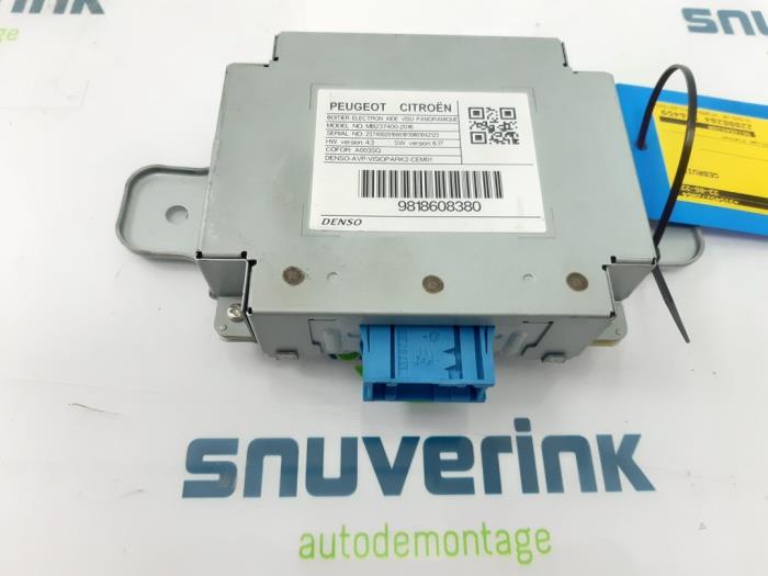 Gebruikte Computer Diversen Peugeot 5008 II (M4/MC/MJ/MR) 1.2 12V e-THP PureTech 130 Prijs € 87,97 Margeregeling aangeboden door Snuverink Autodemontage