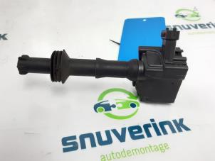 Gebruikte Bobine Peugeot 5008 II (M4/MC/MJ/MR) 1.2 12V e-THP PureTech 130 Prijs € 26,00 Margeregeling aangeboden door Snuverink Autodemontage